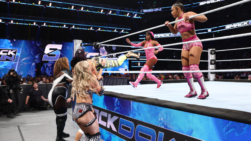 WWE SmackDown - Brain X Pedia