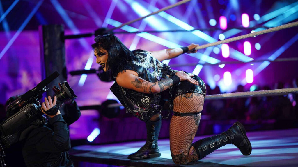 WWE Raw - Brain X Pedia