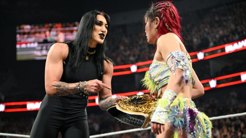 Iyo Sky vs. Stephanie Vaquer - WWE Raw Results: Winners, Ratings, and Highlights From Apr. 21 - Brain X Pedia