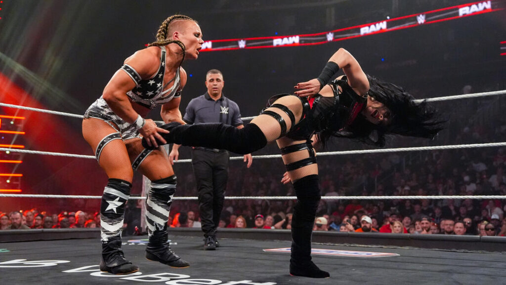 Stephanie Vaquer vs. Ivy Nile - WWE Raw Results: Winners, Ratings, and Highlights From Apr. 28 - Brain X Pedia