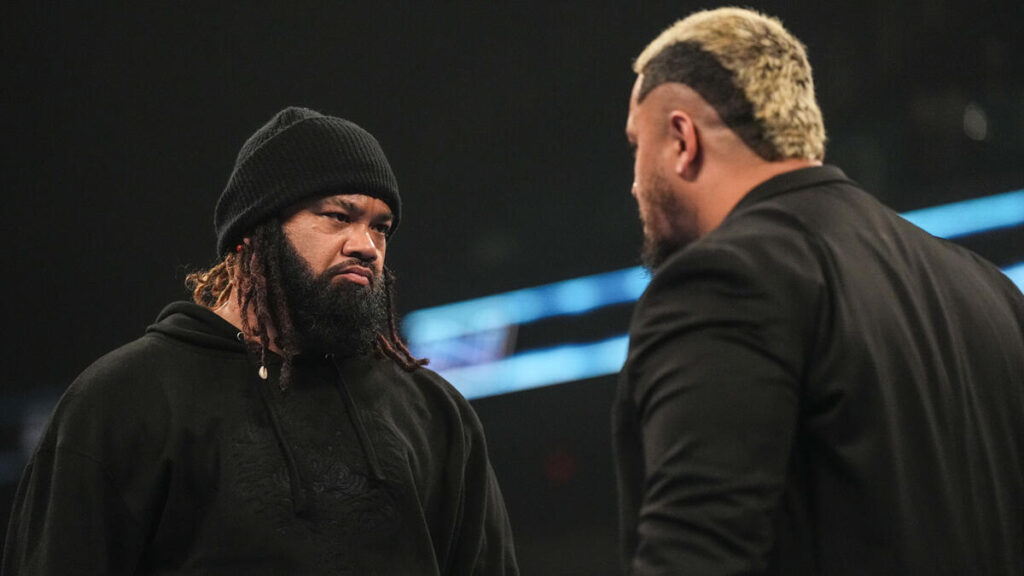 Bloodline kicks off WWE SmackDown - WWE SmackDown Results: Winners, Ratings, and Highlights From May 16 - Brain X Pedia