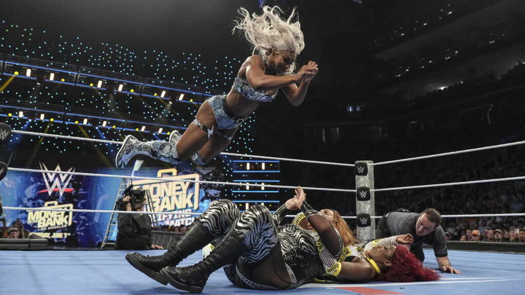 Nia Jax vs. Naomi vs. Jade Cargill - WWE SmackDown Results: Winners, Ratings, and Highlights From May 30 - Brain X Pedia